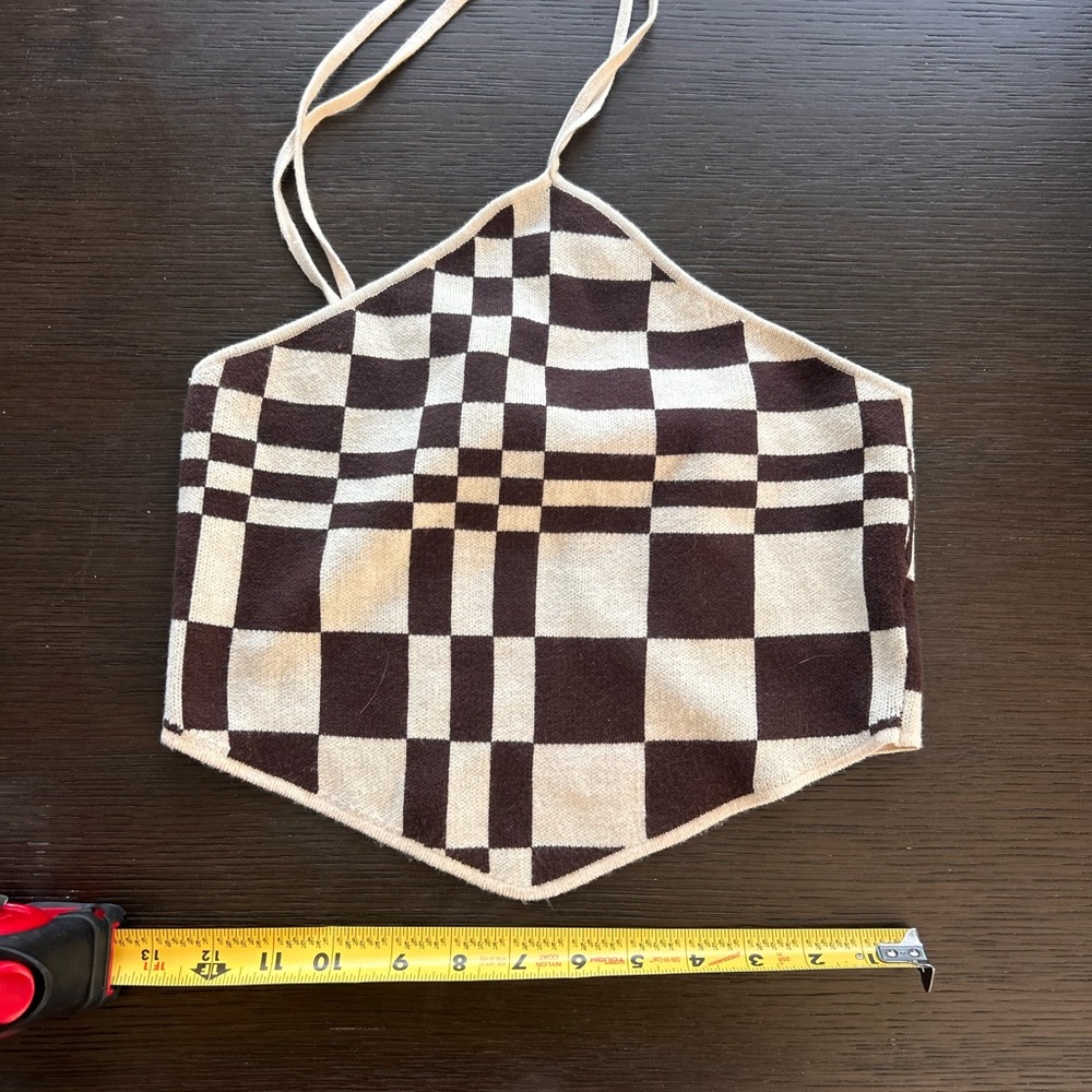 Cropped Halter Top